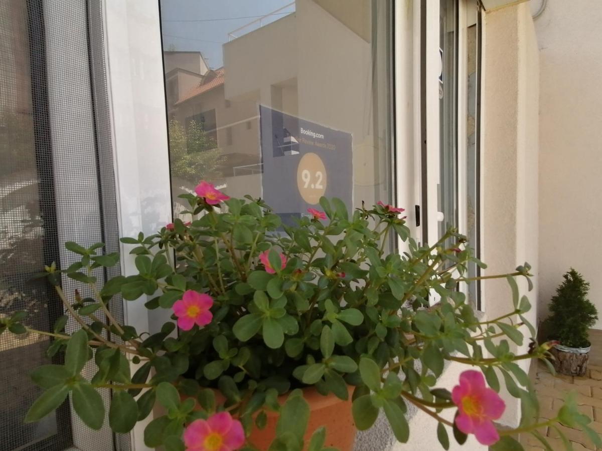 Siana House Hotell Ravda Exteriör bild