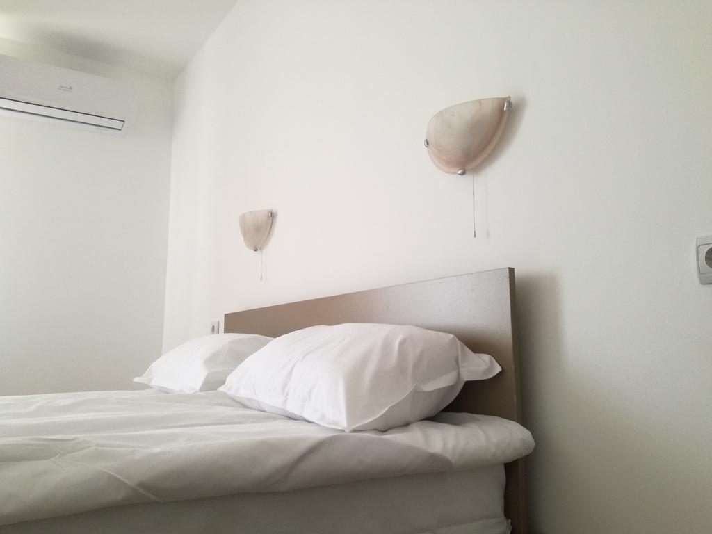 Siana House Hotell Ravda Exteriör bild