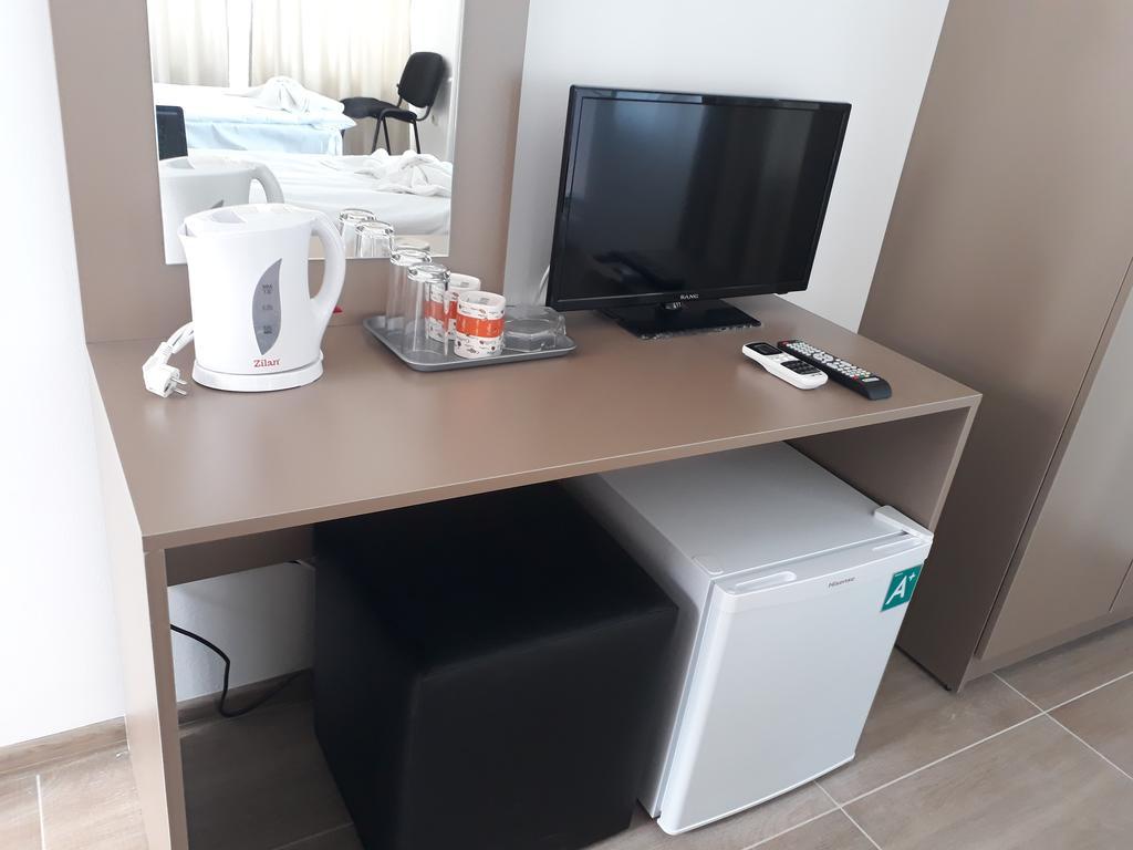Siana House Hotell Ravda Exteriör bild